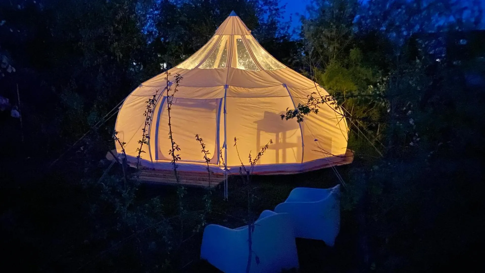 Luxury tent Luxe Glamping Tent Met Sterrenhemel Rijsenhout